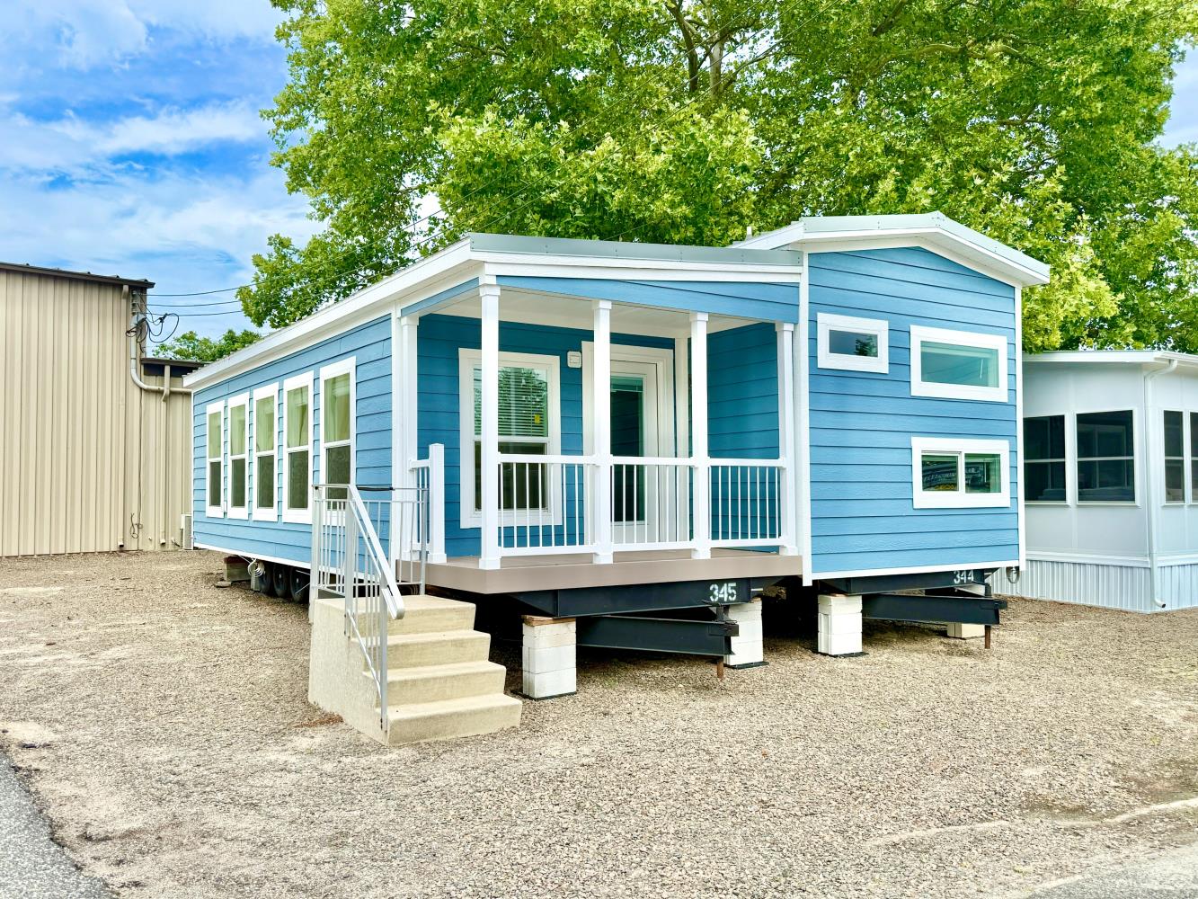 Great Outdoors Coastal Deluxe Cottage